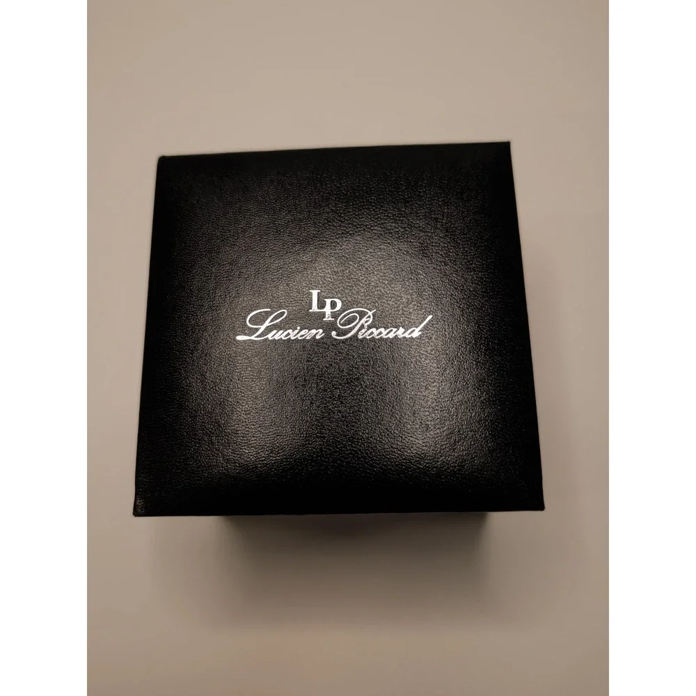 Lucien Piccard LP-440-02S Cushion Case Silver Dial Date Rubber Strap Box